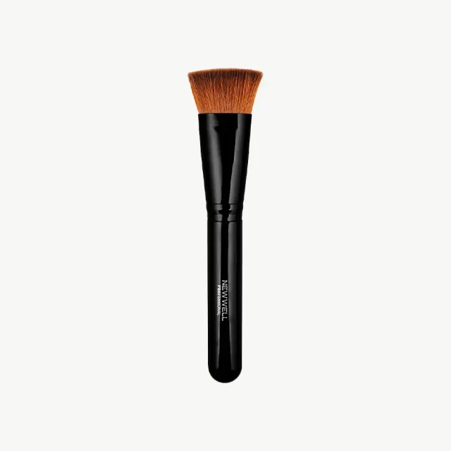New Well Derma Contour Brush AK-23 pinceau biseauté dense