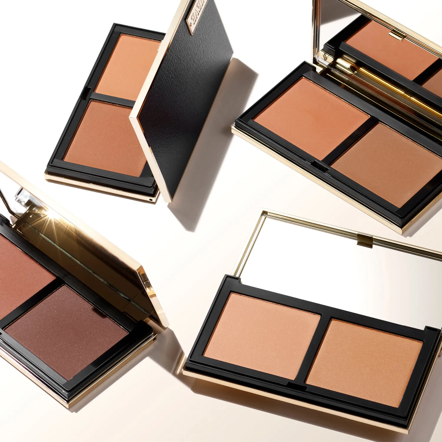 Vieve Modern Bronzer poudre duo Medium sculptant satiné