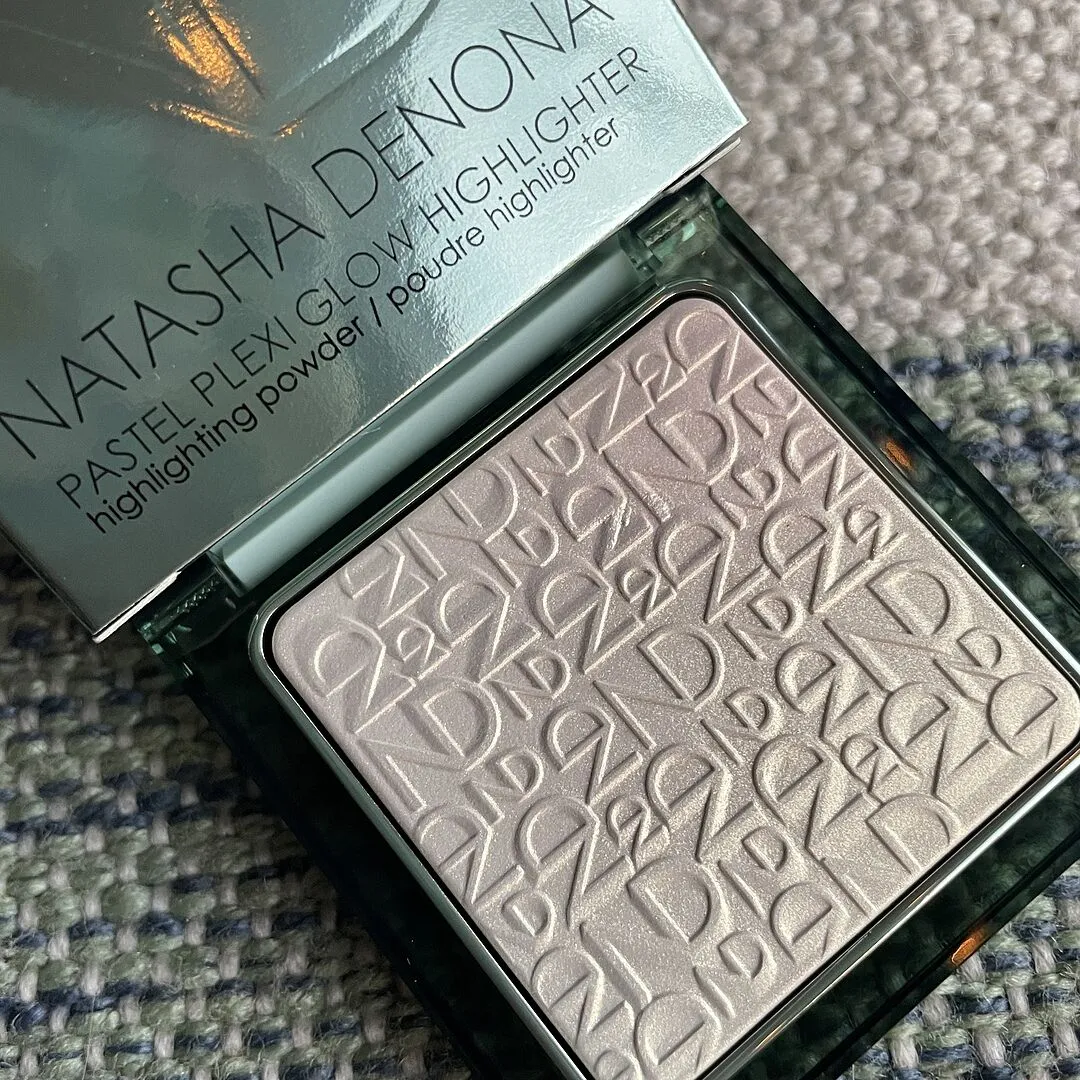 Natasha Denona Pastel Plexi Glow highlighter 6 g fini glossy