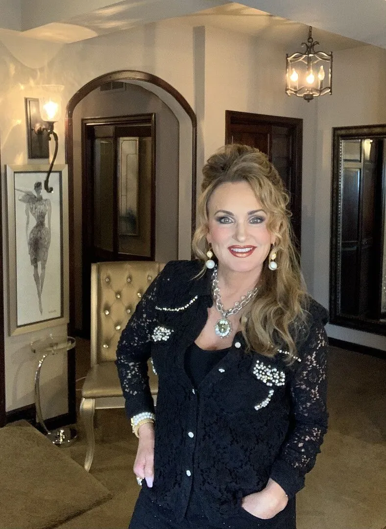 Natasha Denona HY-GLAM Foundation fond de teint sérum éclat