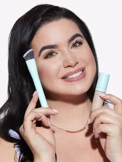 Tarte Angled Concealer pinceau anti-cernes biseauté précision