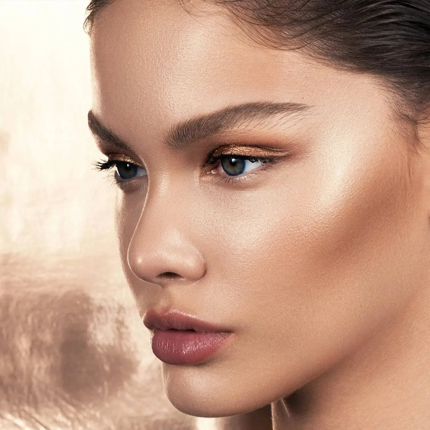 Natasha Denona Chroma Crystal fard liquide Nightfall scintillant
