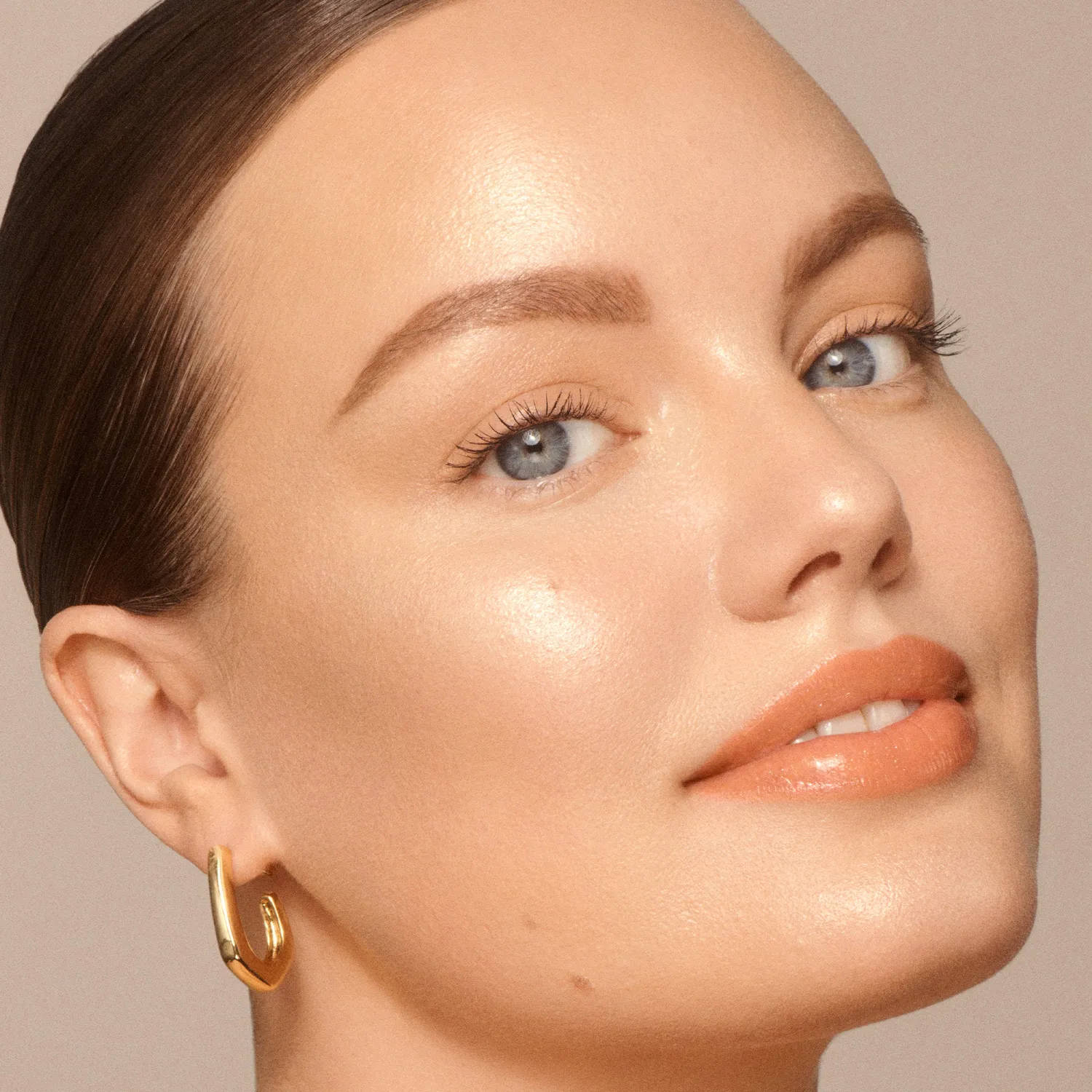Vieve Nova Glow Liquid Light highlighter teinte Bijou