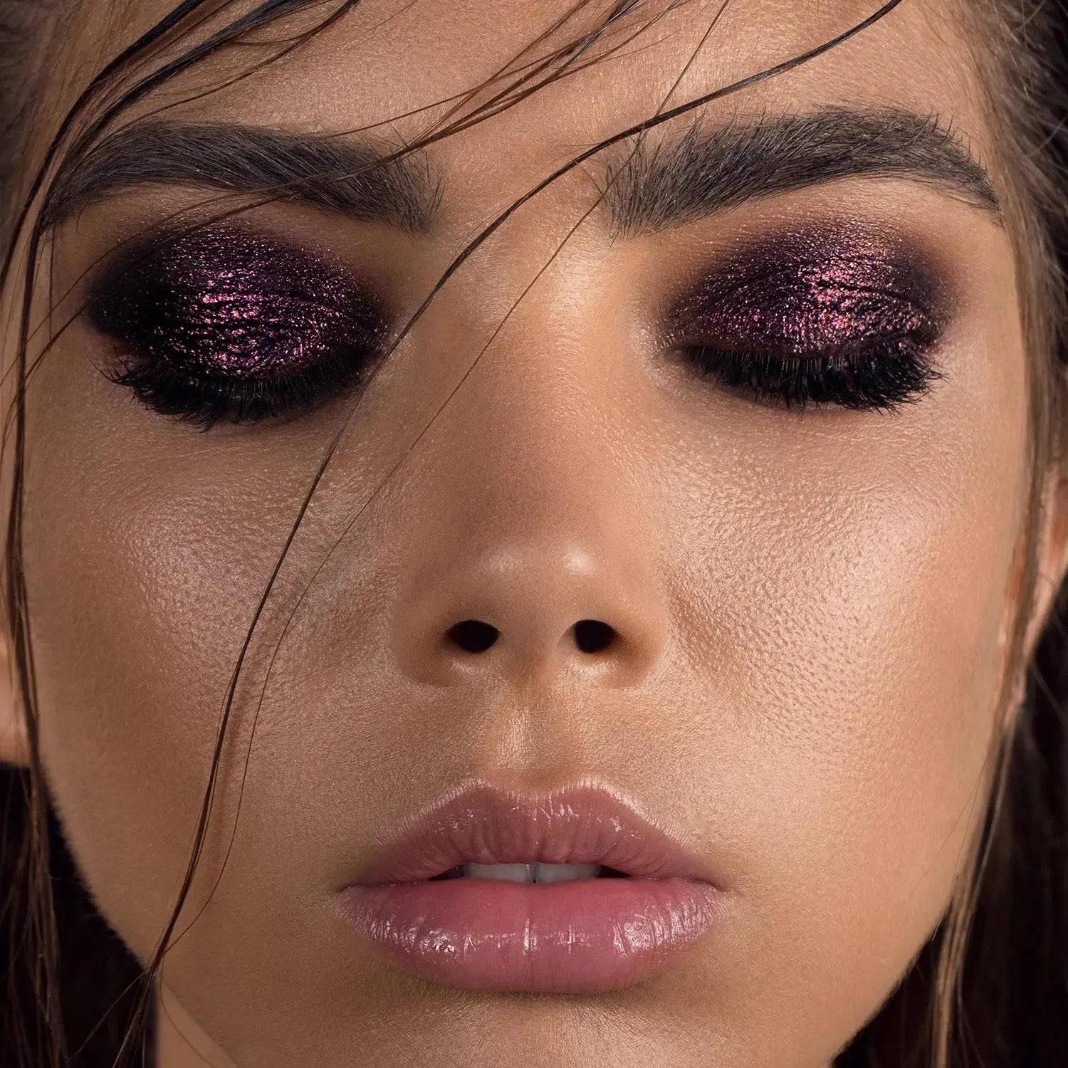 Natasha Denona Chroma Crystal fard liquide Nightfall scintillant