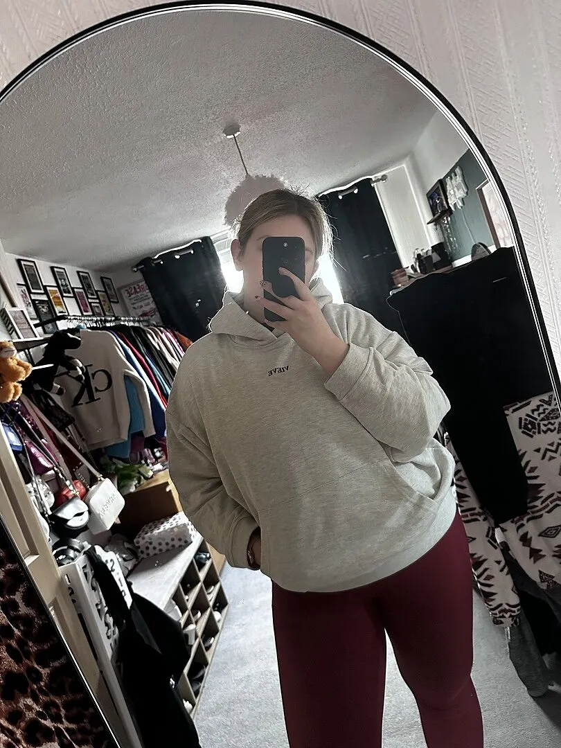 Vieve Gratitude Attitude hoodie sweat gris clair
