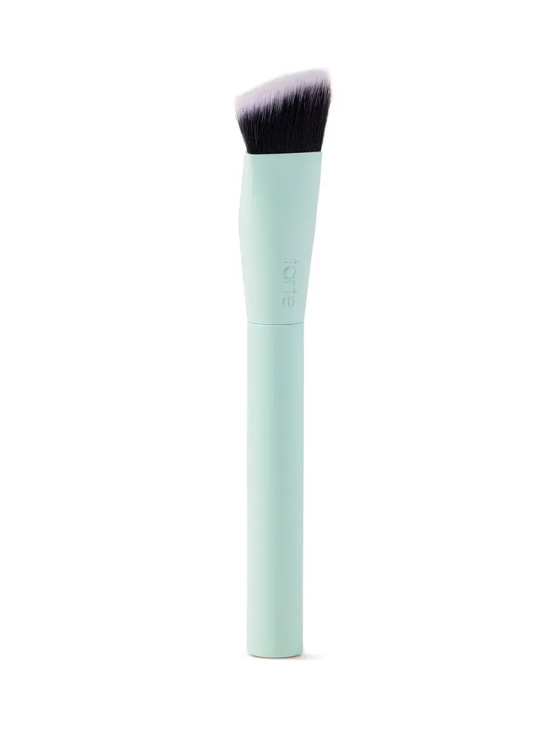Tarte Angled Concealer pinceau anti-cernes biseauté précision