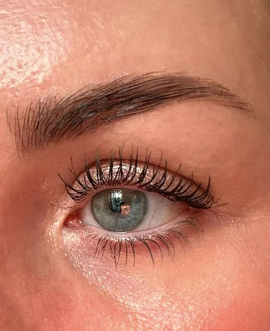 Vieve Modern Brow gel sourcils transparent longue tenue