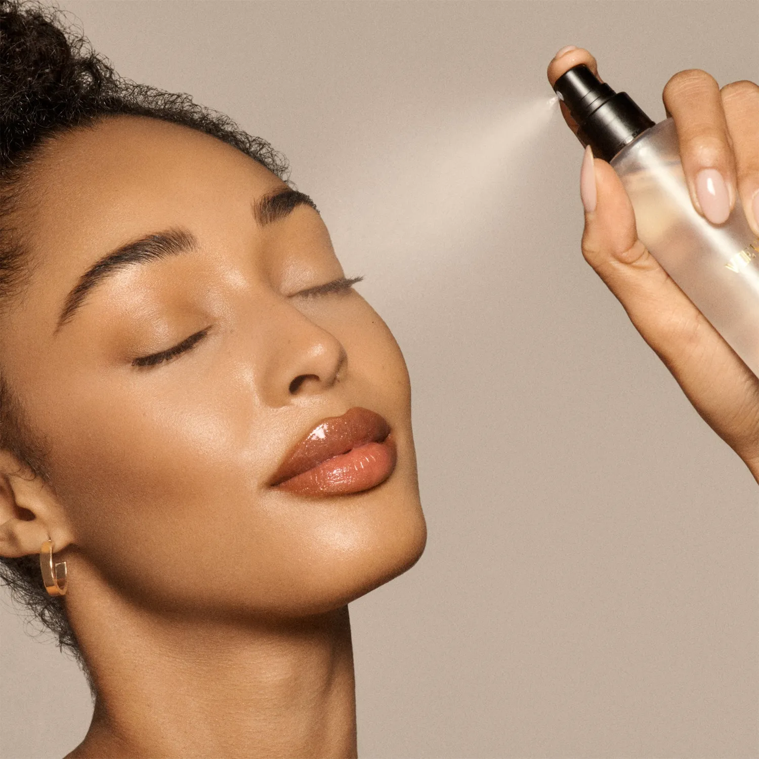 Vieve Juicy Complexion Kit teint éclatant 6 pièces