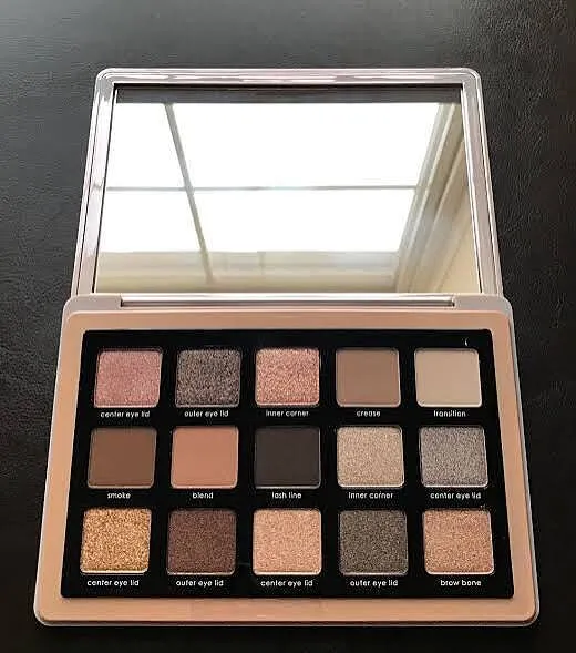 Natasha Denona Glam Eyeshadow Palette palette 15 fards jour soir