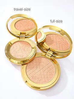 Tarte Amazonian Clay Shimmering Light enlumineur voyage