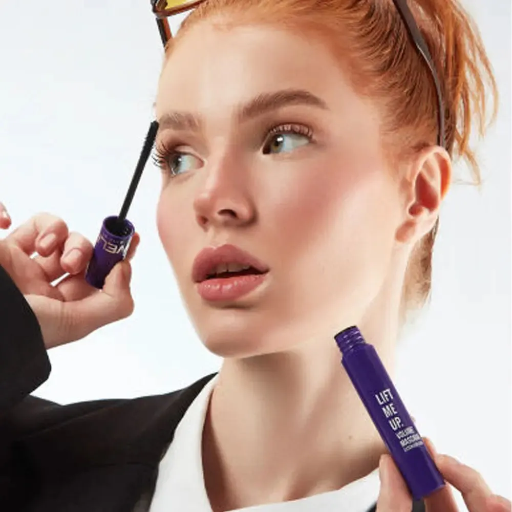 New Well Lift Me Up mascara volume noir 8 ml recourbant
