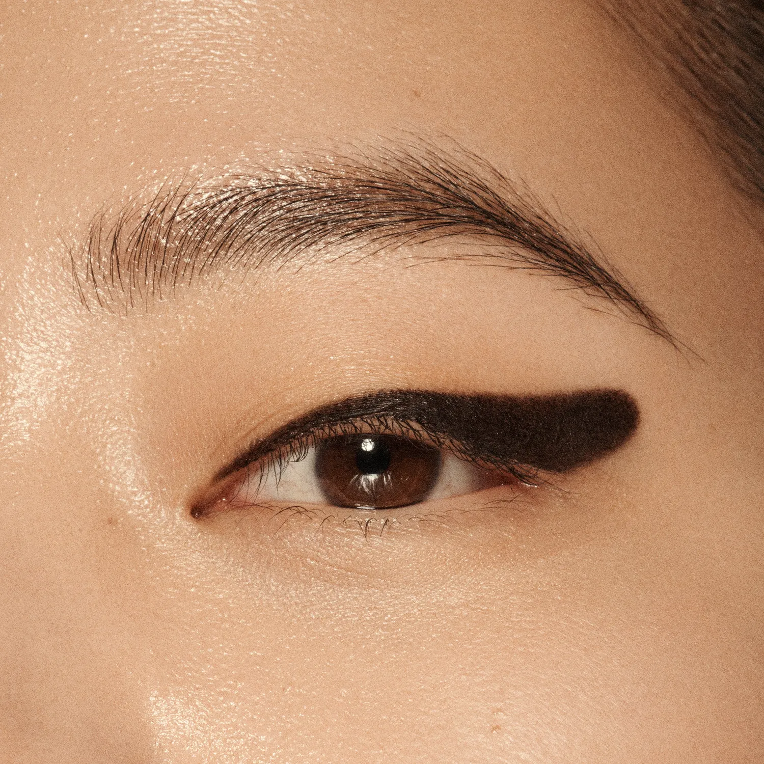 Vieve Eye Wand crayon yeux stick teinte Raven noir