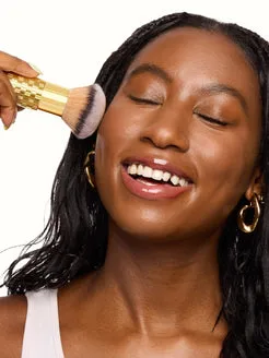Tarte The Buffer pinceau fond de teint doré édition limitée
