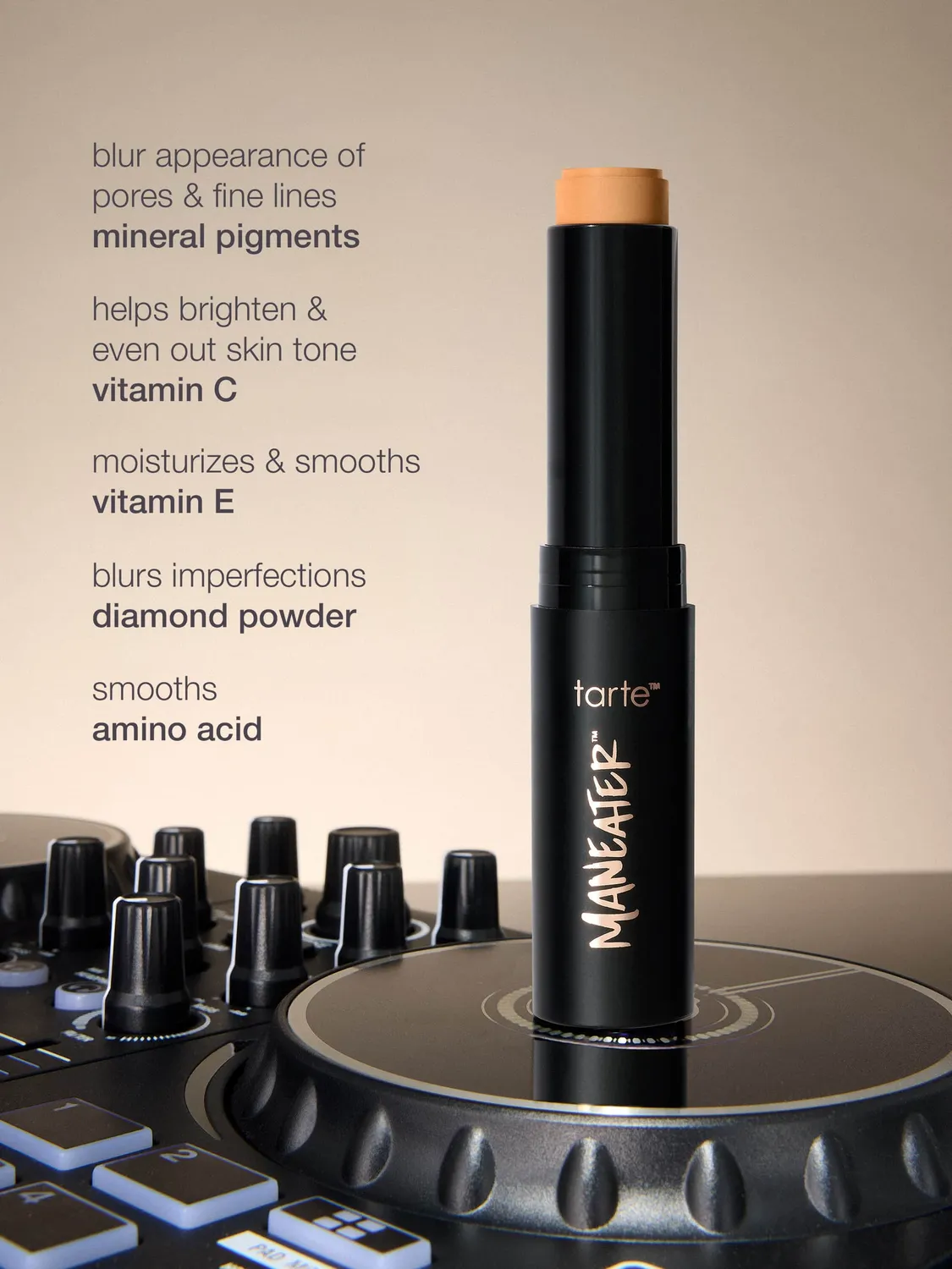 Tarte Maneater fond de teint stick + pinceau couvrance naturelle
