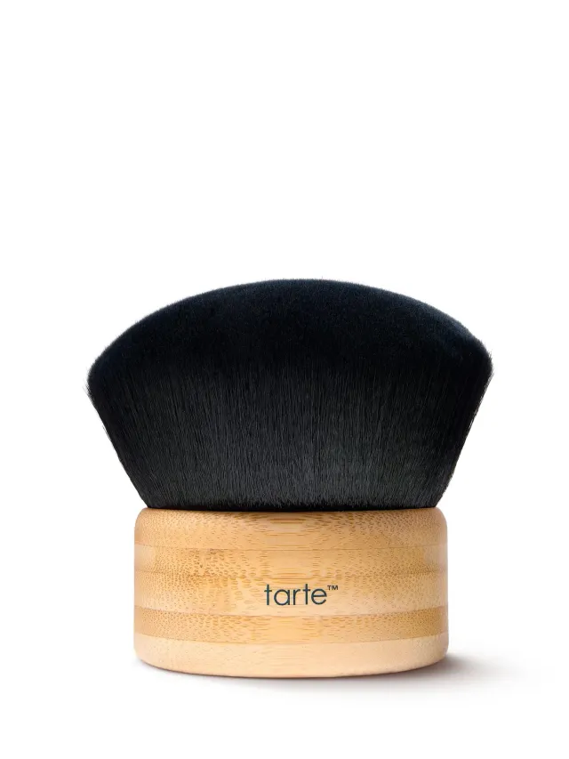 Tarte Kabuki pinceau corps fluffy huile bronzante