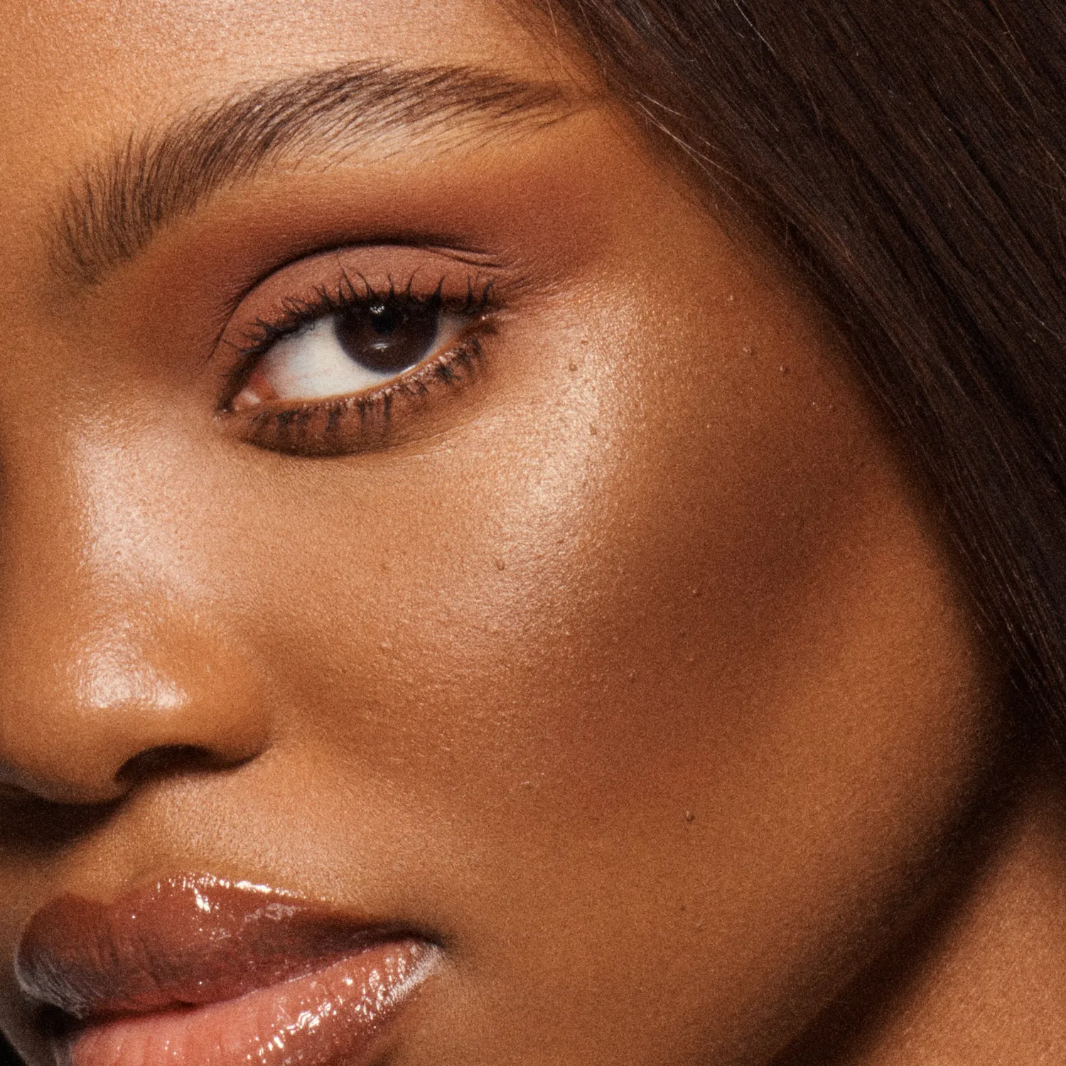 Vieve Modern Radiance Bronzer Crème Deep Sculptant
