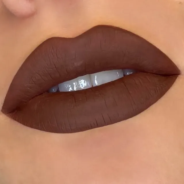 Sophia+Mabelle Lip Whip Wine O'Clock rouge à lèvres mat