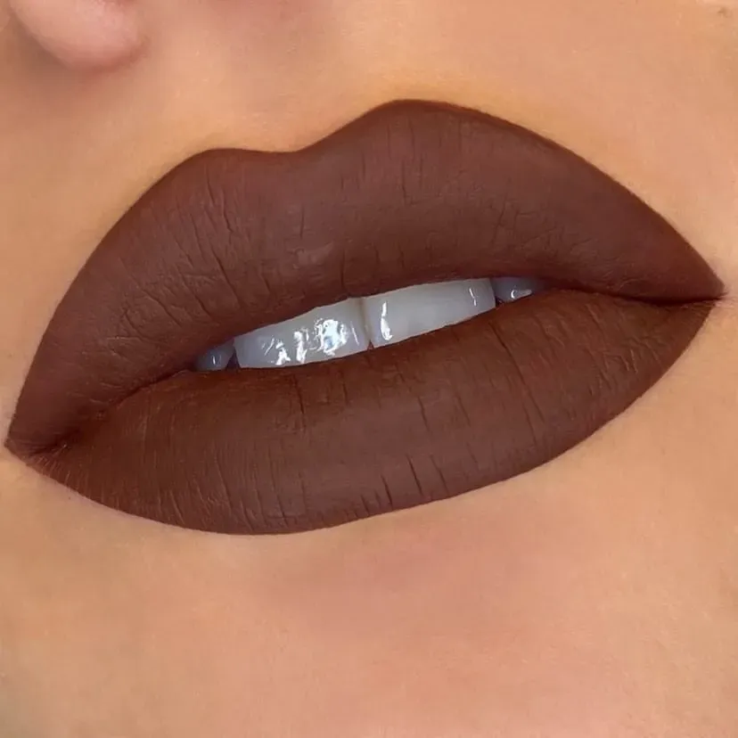 Sophia+Mabelle Lip Whip Wine O'Clock rouge à lèvres mat