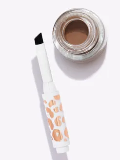 Tarte Maneater mousse sourcils effet fourni naturel