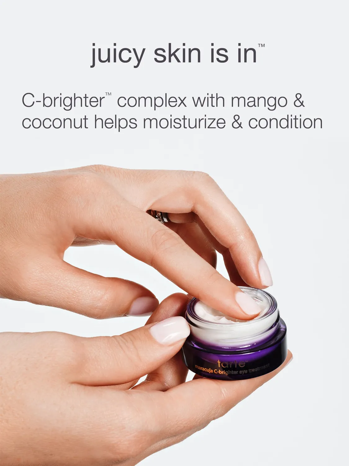 Tarte Maracuja C-Brighter soin yeux vitamine C voyage