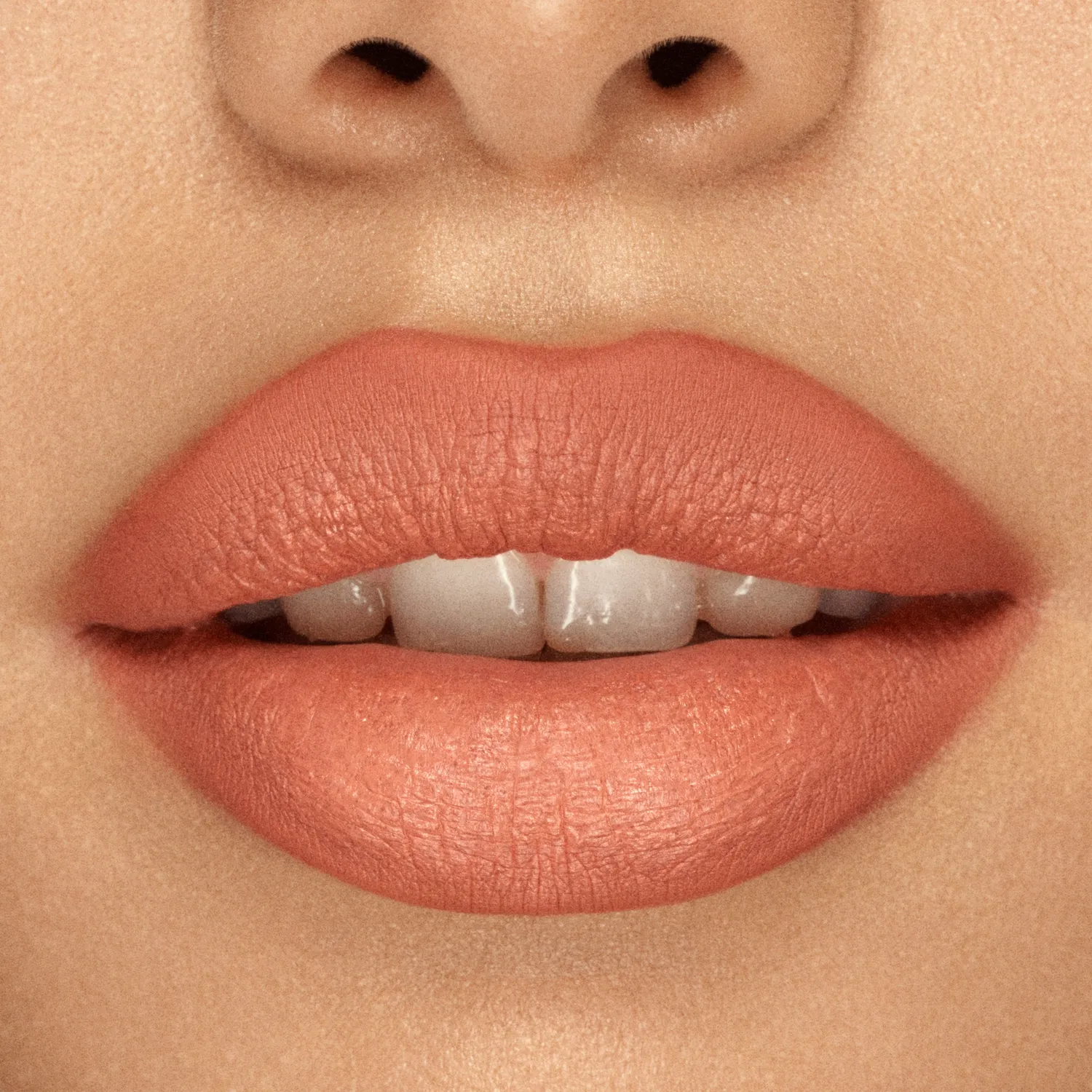 Vieve Modern Matte Lipstick rouge à lèvres Pinch mat rosé