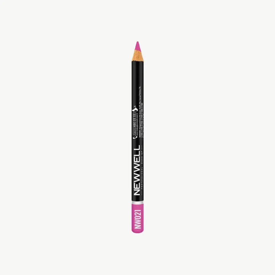 New Well Eyeliner NW021 crayon noir mat longue tenue