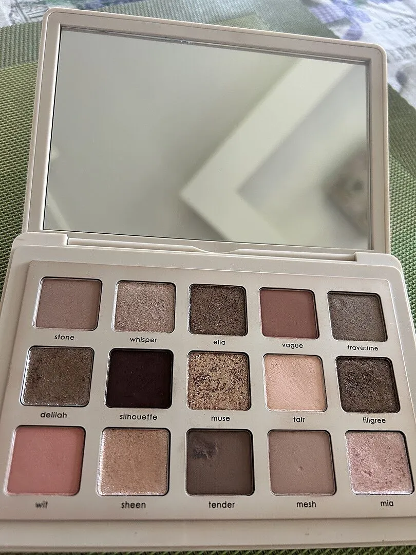 Natasha Denona I Need A Nude palette fards froids 15 teintes