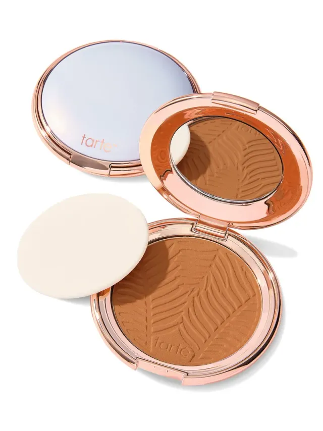 Tarte Amazonian Clay fond de teint poudre floutant