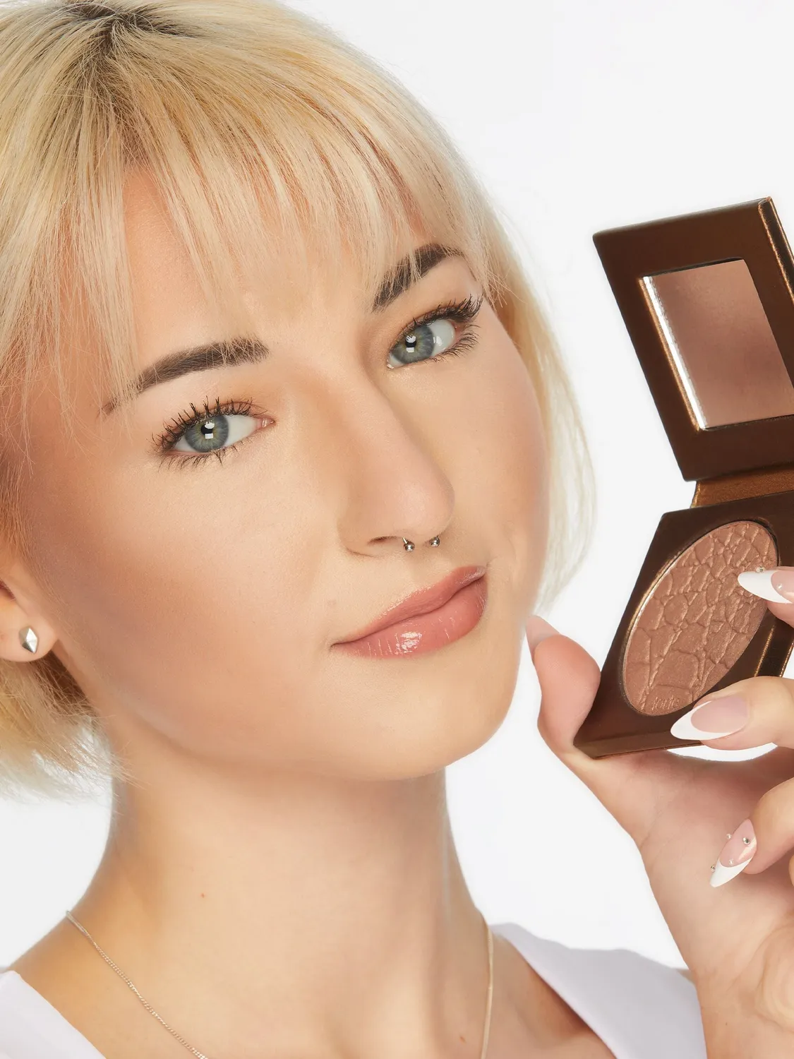 Tarte Amazonian Clay poudre bronzante waterproof multi éclat