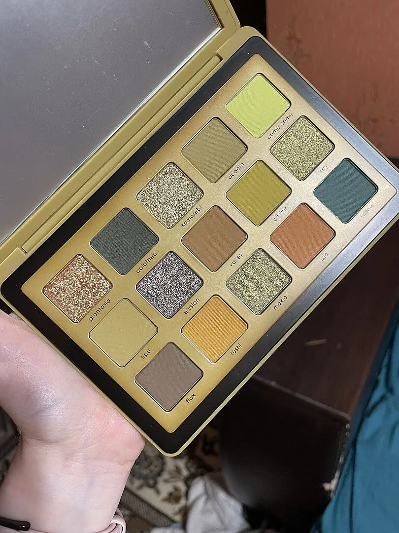 Natasha Denona Yucca Eyeshadow Palette fards paupieres